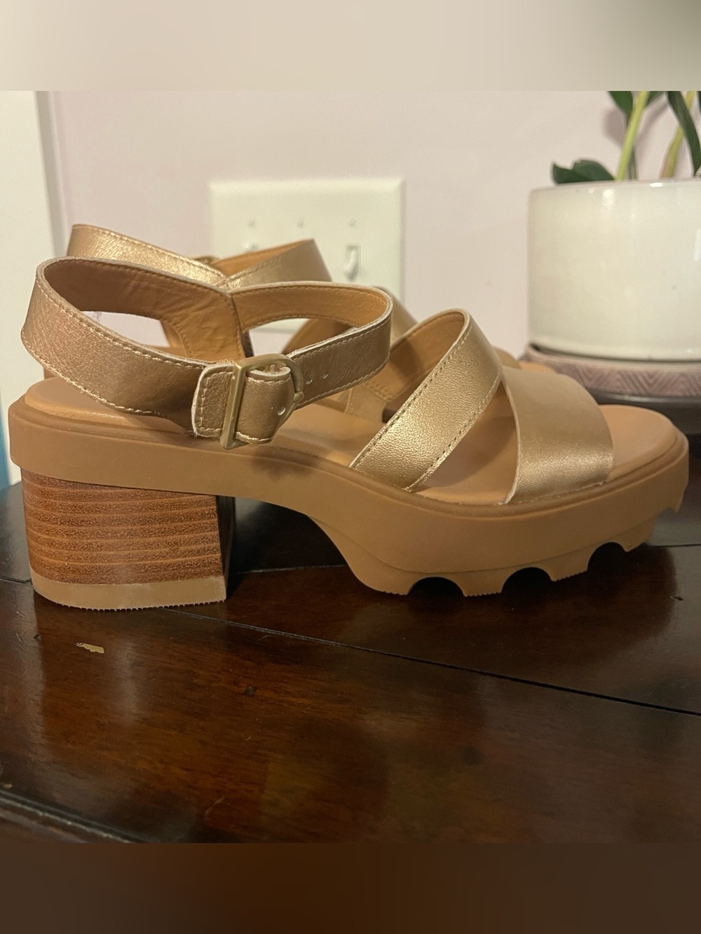 Sorel Women's Joanie Heel Ankle Strap Sandals